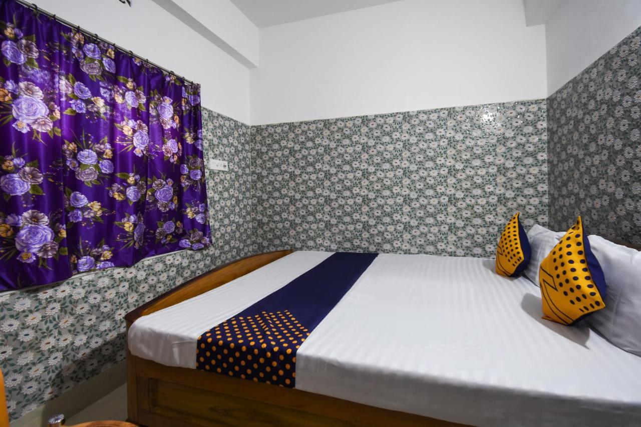 Oyo Flagship Gush International Delhi (National Capital Territory of India)